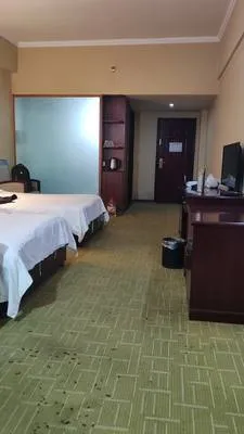 guest photo