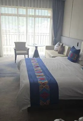 guest photo