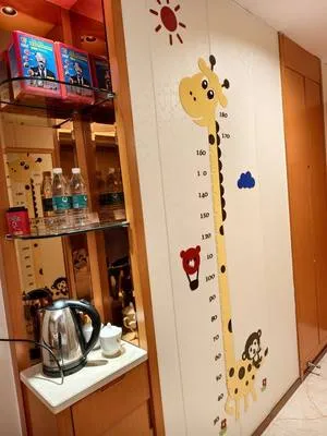 guest photo