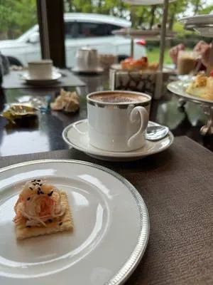 guest photo