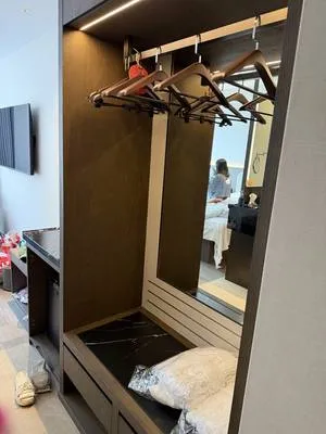 guest photo