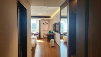 guest photo