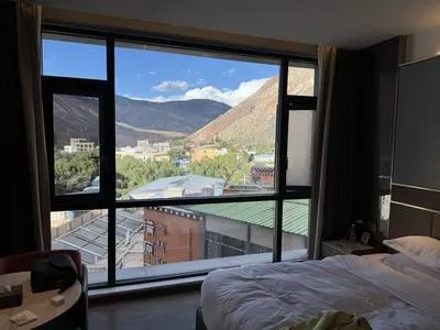 guest photo