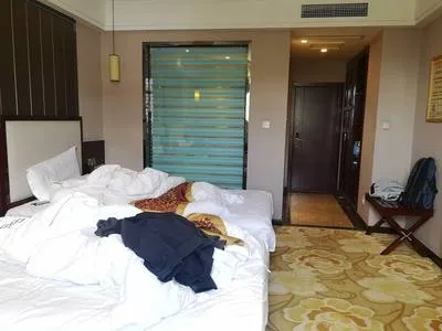 guest photo