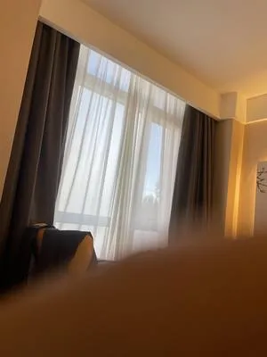 guest photo