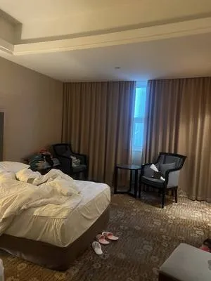 guest photo
