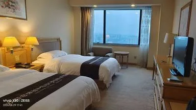 guest photo
