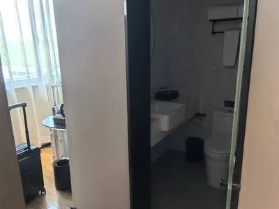 guest photo