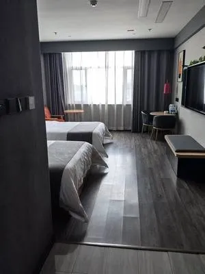 guest photo