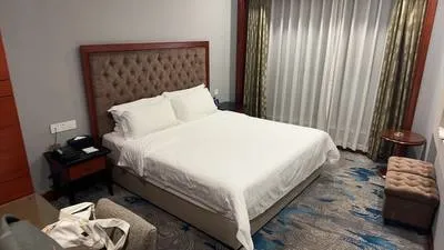 guest photo