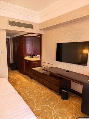 guest photo