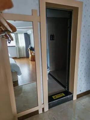 guest photo