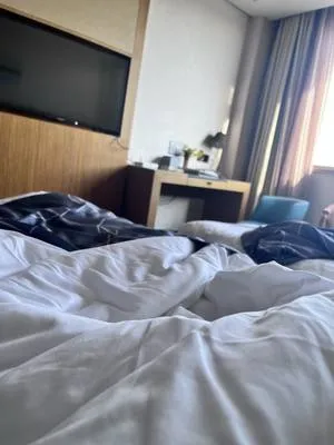 guest photo