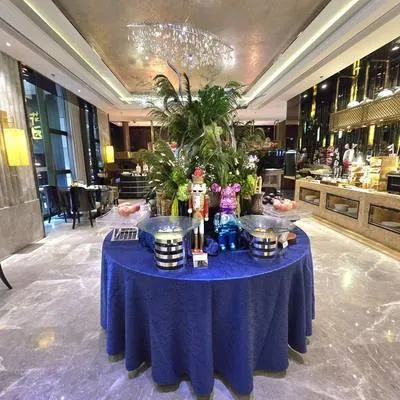 guest photo