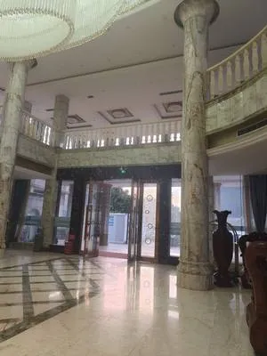 guest photo
