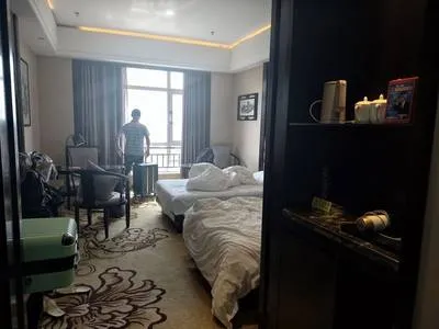 guest photo