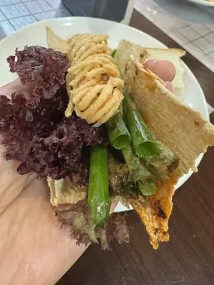 guest photo