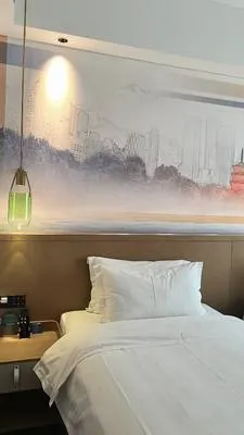 guest photo