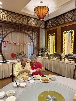guest photo