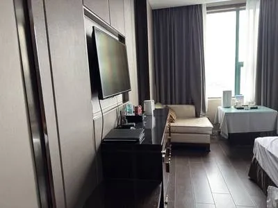 guest photo