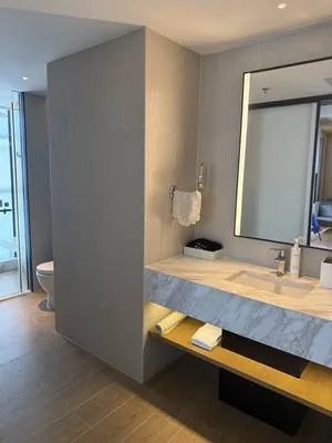 guest photo