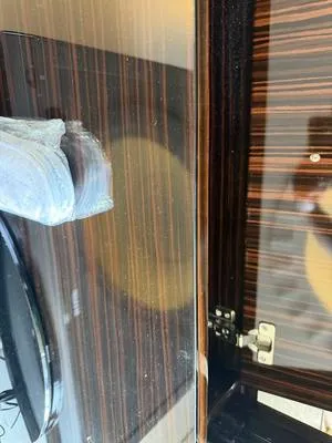 guest photo
