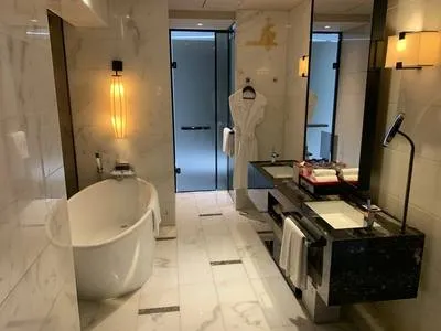 guest photo