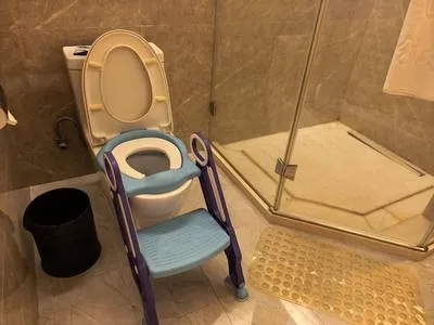 guest photo