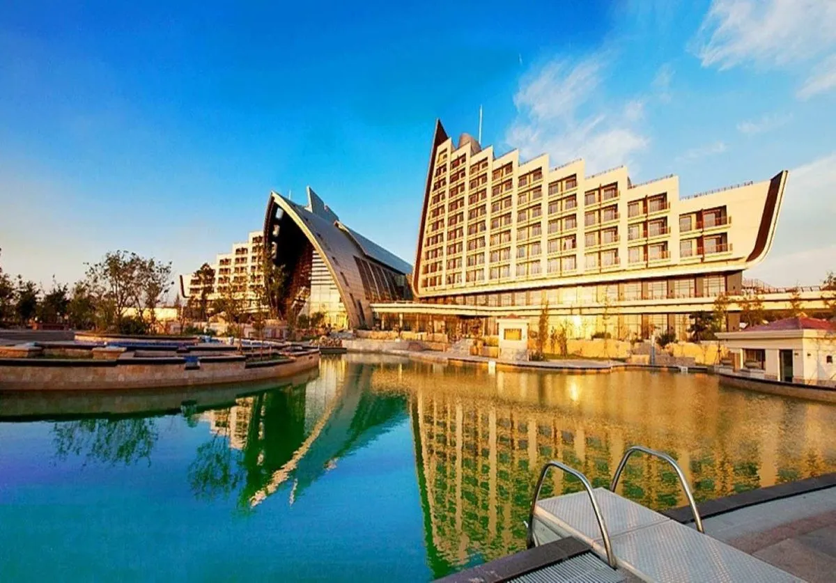 Yingkou Jintai Longyue Haijing Grand Hotel