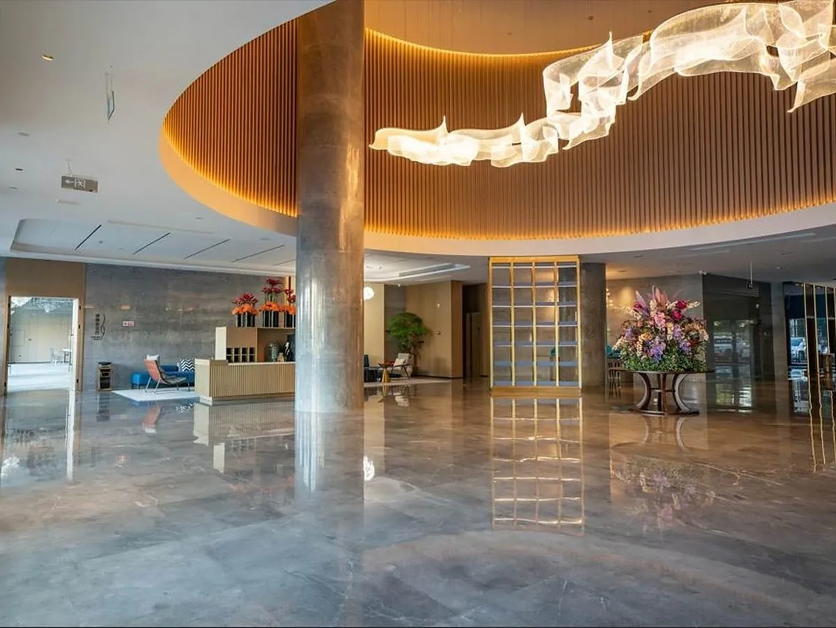 Holiday Inn Exp Pingjiang
