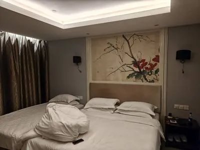 guest photo
