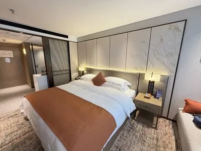 guest photo