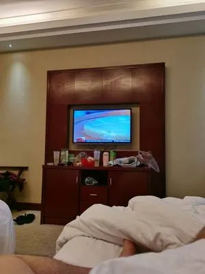 guest photo