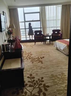 guest photo
