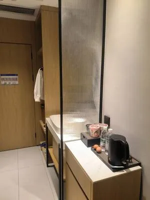 guest photo