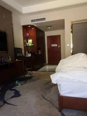 guest photo