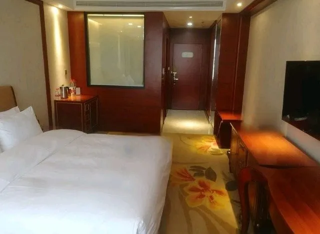 Jining Lanhai Junhua Grand Hotel