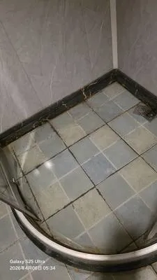 guest photo