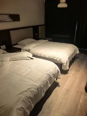 guest photo