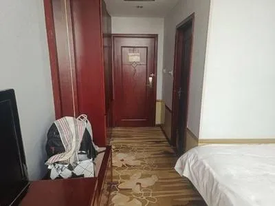 guest photo