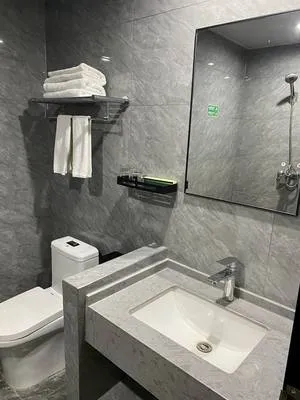 guest photo