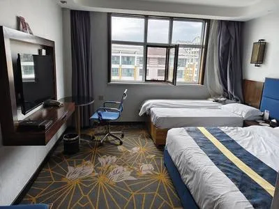 guest photo