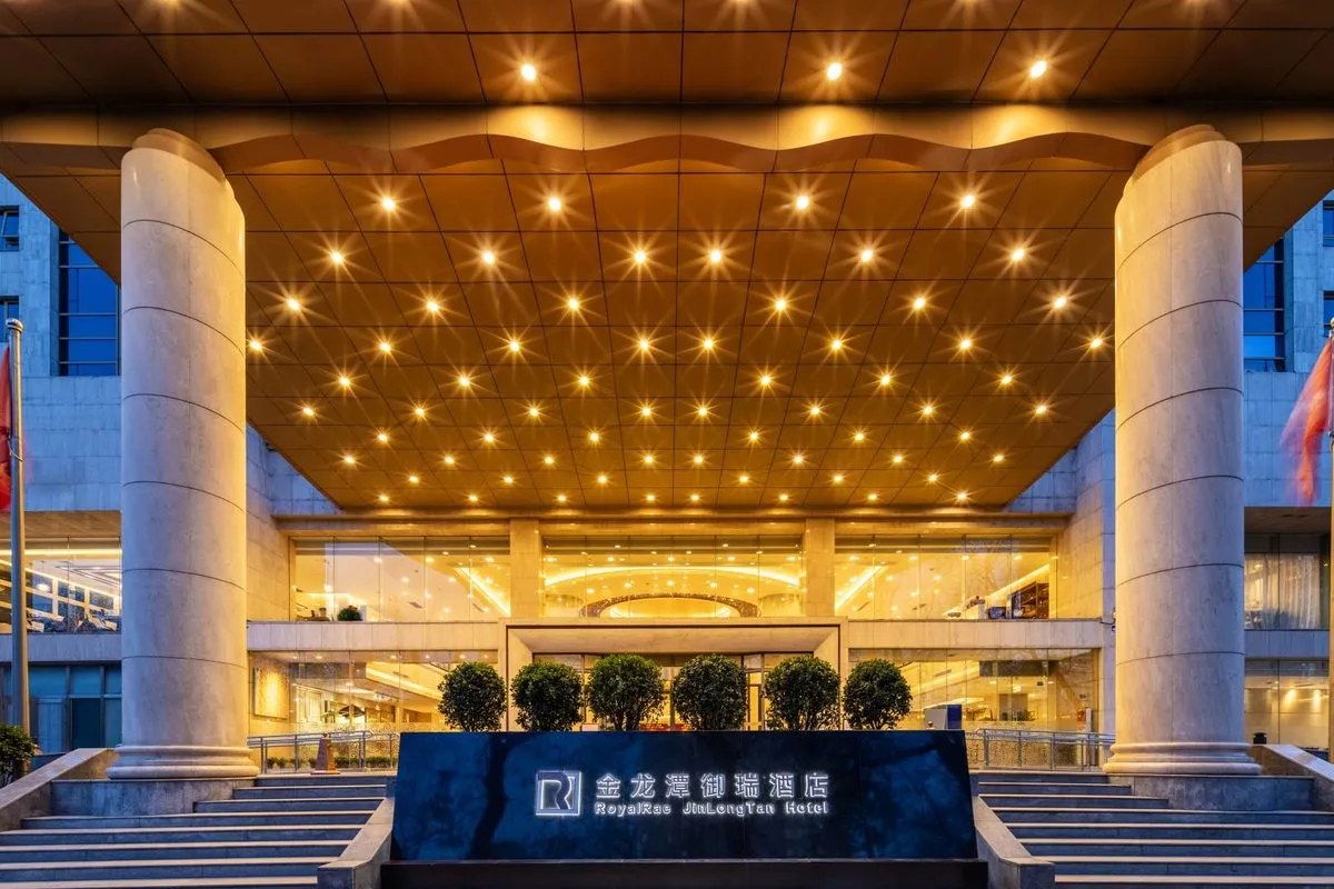 Beijing Jinlong Tan Grand Hotel