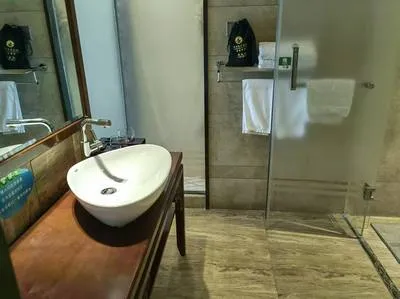guest photo