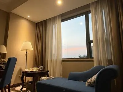 guest photo