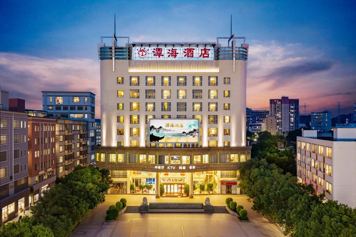 Tanhai Hotel