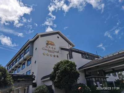guest photo