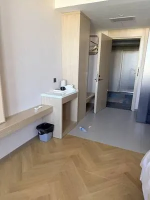 guest photo