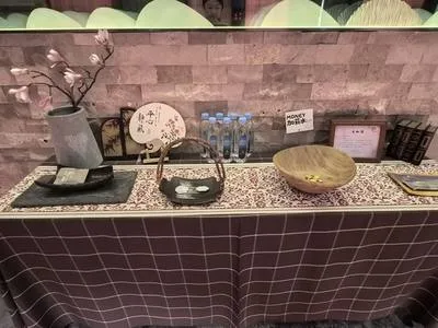 guest photo