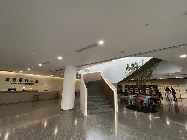 Quzhou Qujiang Dongfang Grand Hotel